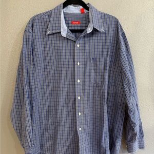 Izod Men's Blue Checkered Button Down Shirt